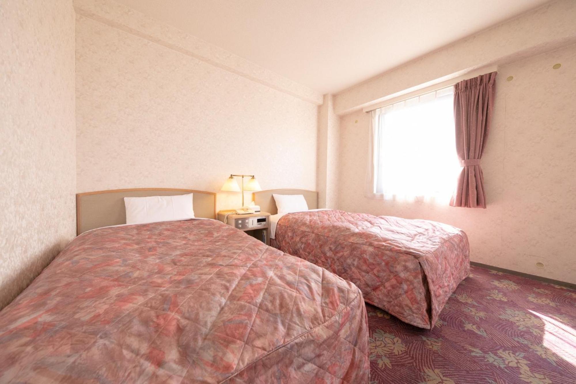 Main Hotel - Vacation Stay 82549 Miyakonojō Exteriör bild